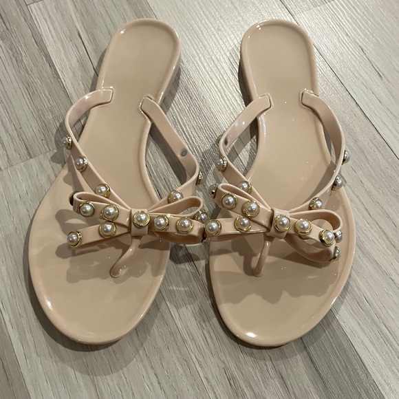 Shoes - Nude Pearl-Embellished Bow Flip Flop Sandals - Women